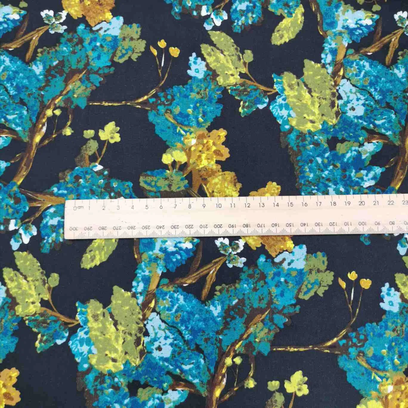 Art Gallery Rayon, Cinese Mystery - 2.8m remnant