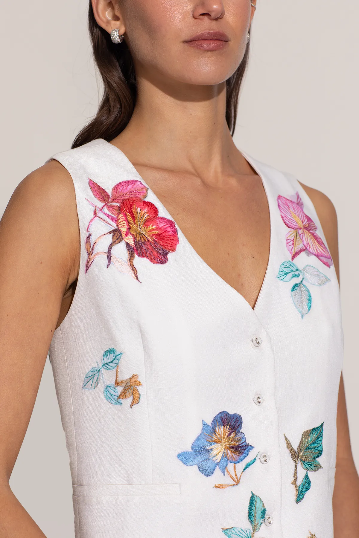 Belisse ivory waist coat and pants