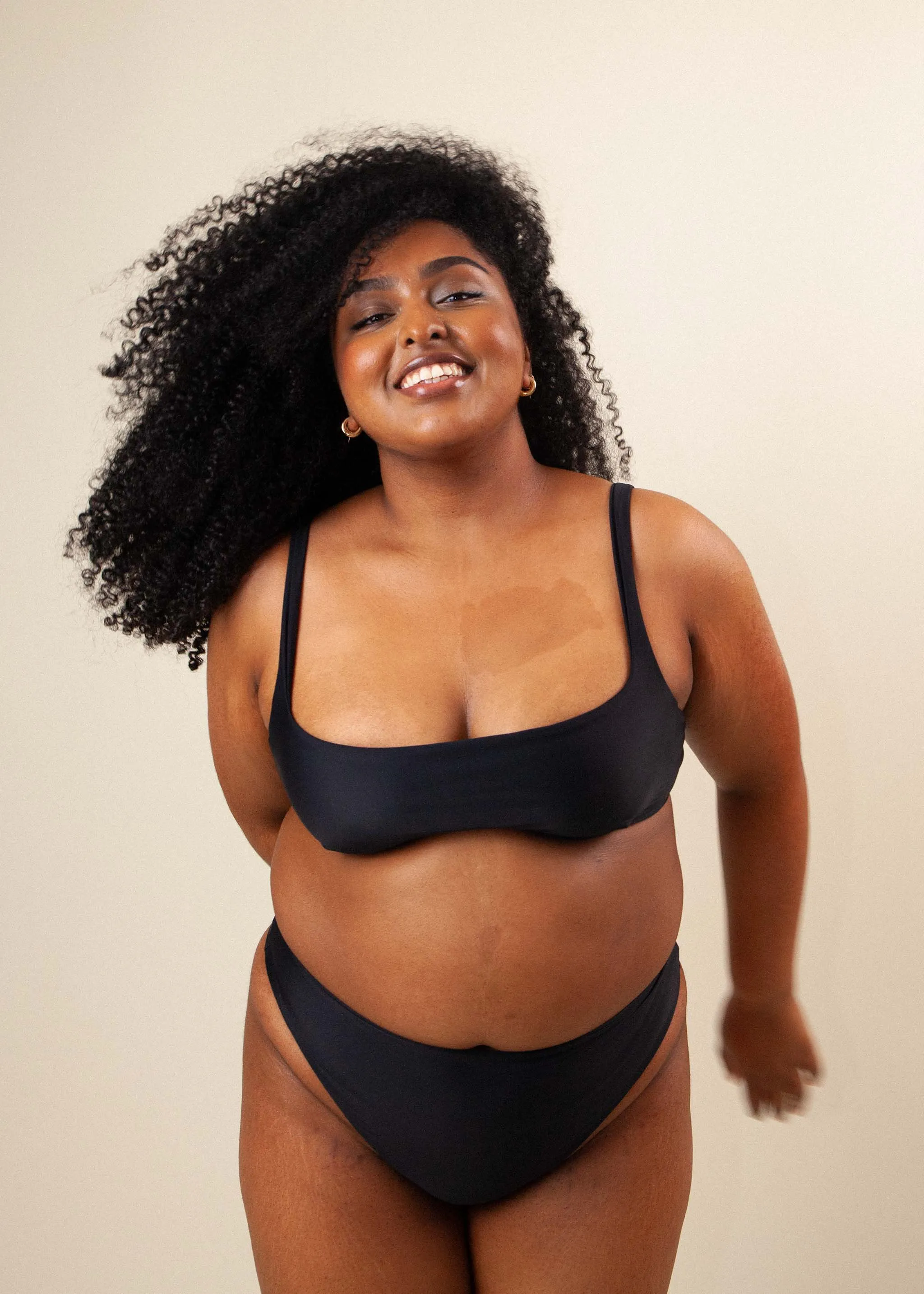 BLACK HIGH 001