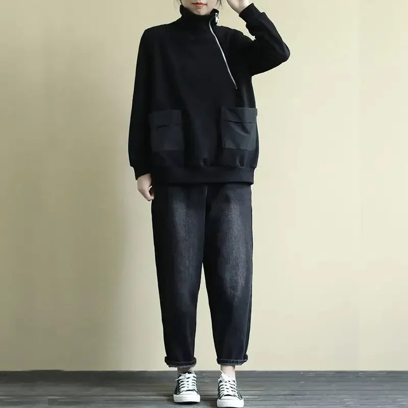 Black With Zipper Women's Sweatshirt