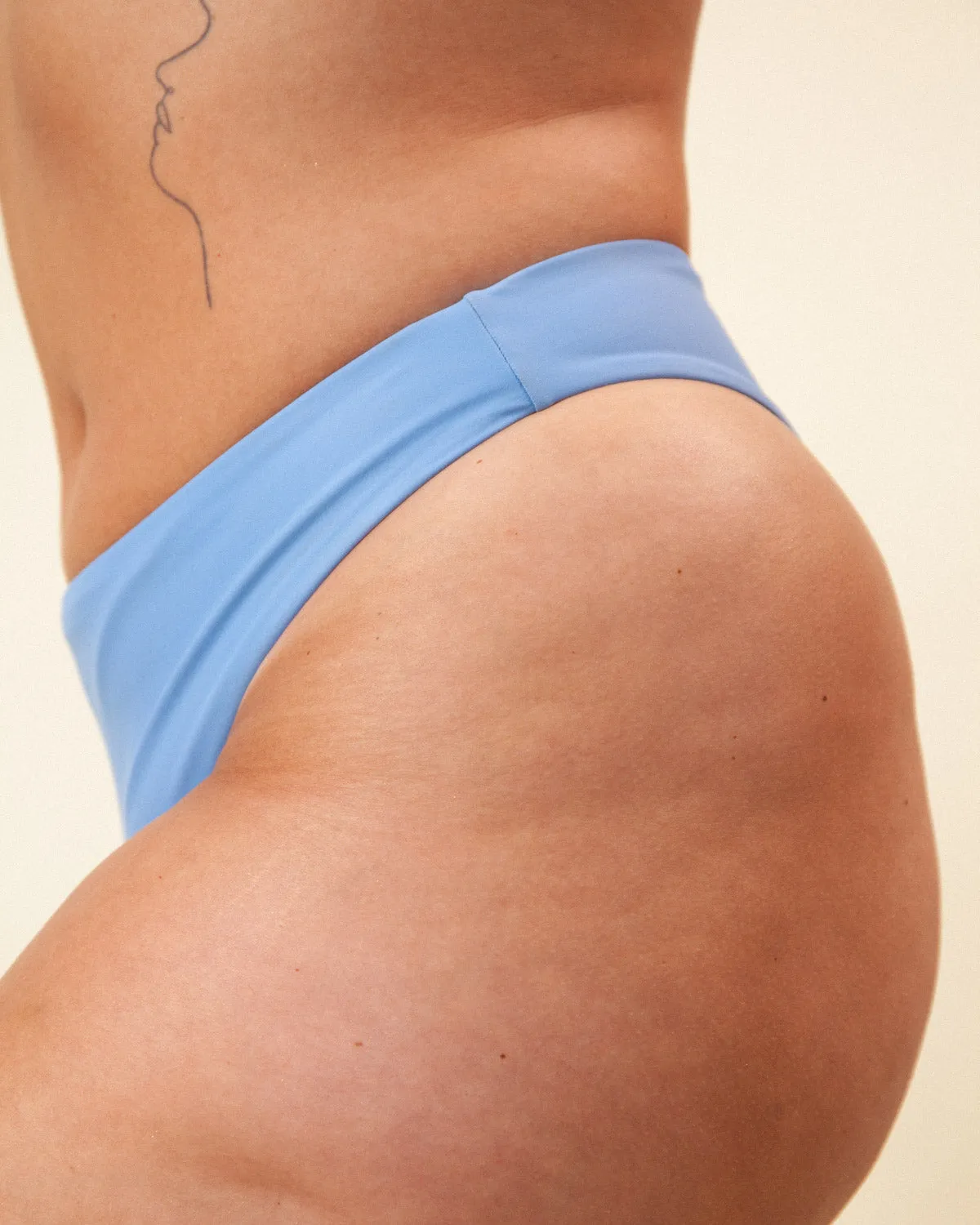 BLUE HIGHER 001