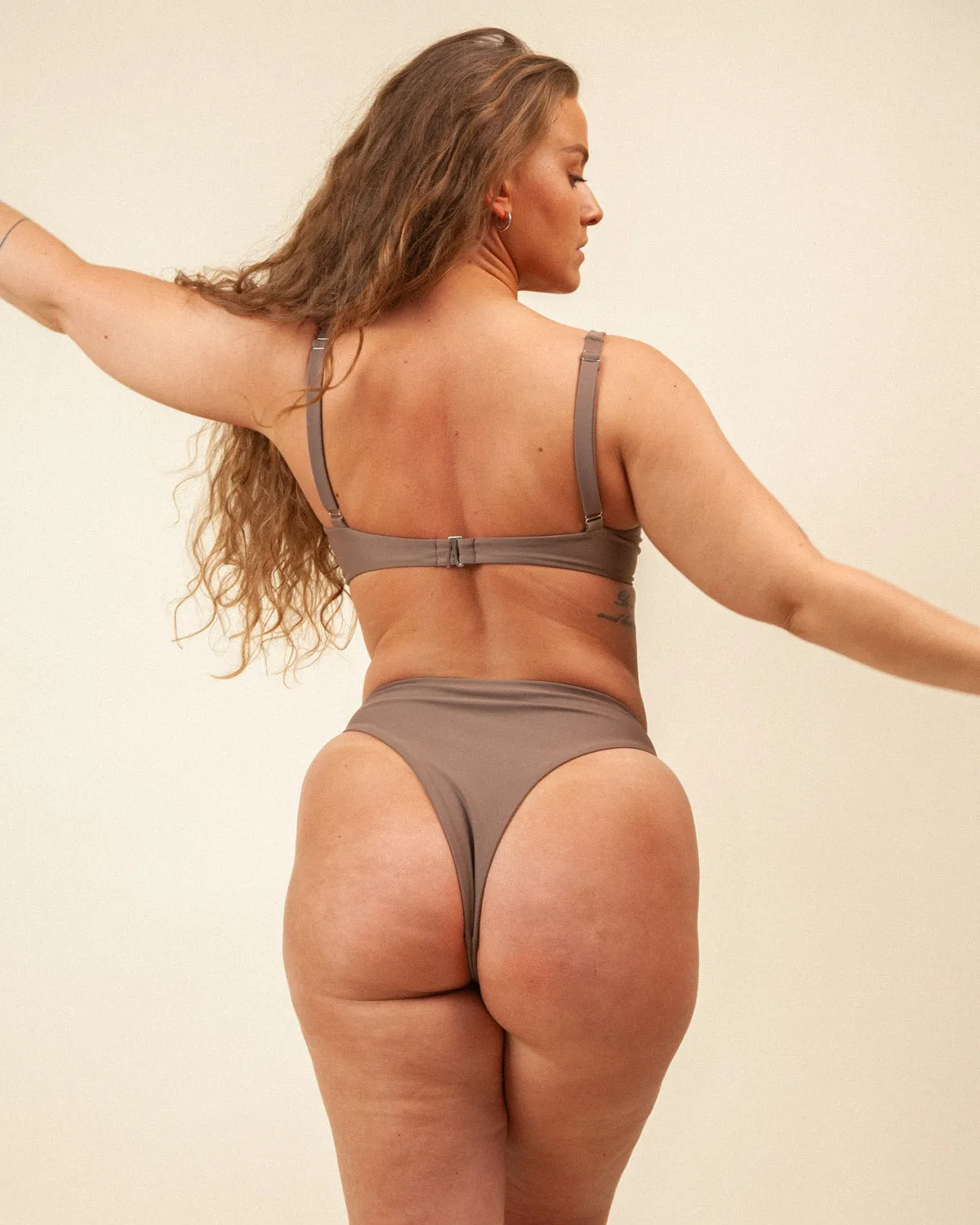 BROWN HIGHER 001