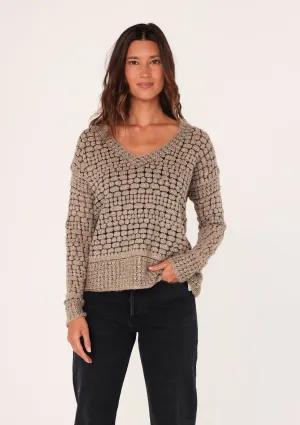 Cozy Long Sleeve V-Neck Tuck Stitch Sweater