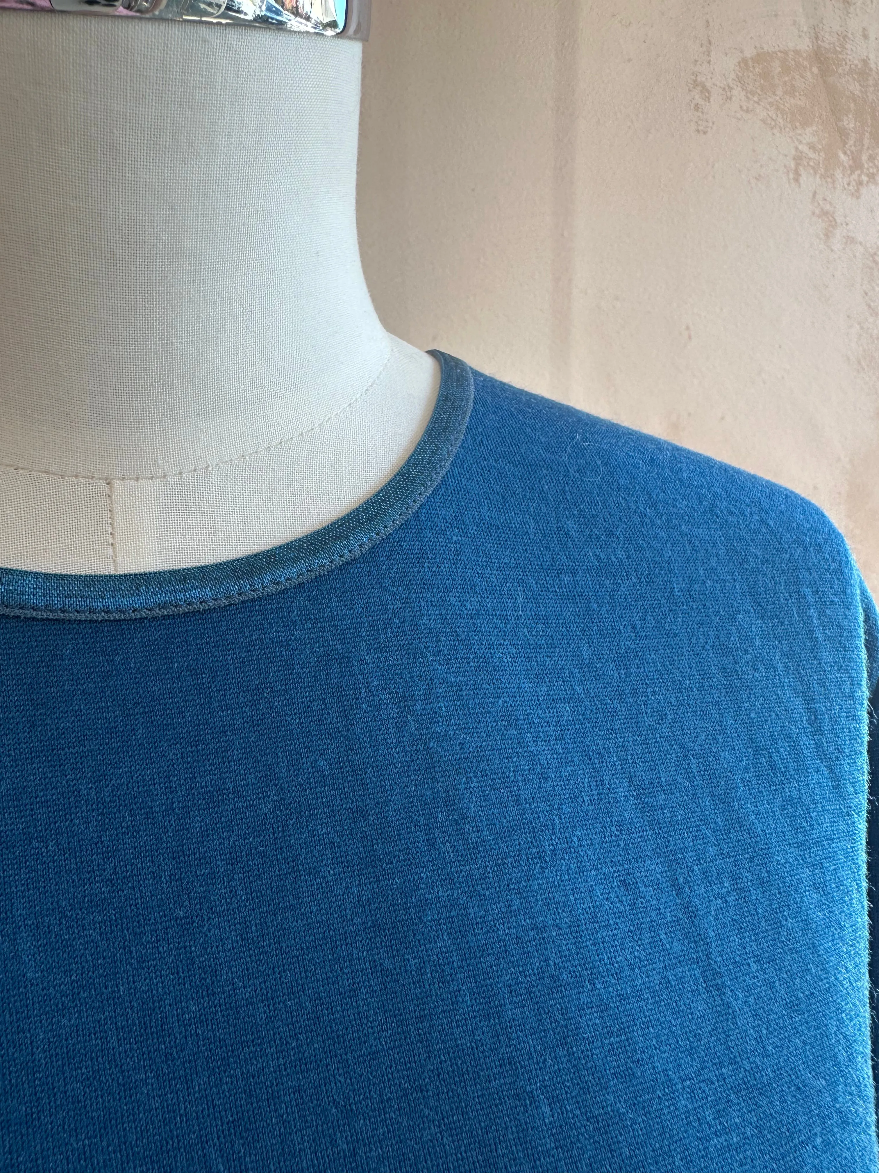 Ebony - Merino (210) LS Satin Crew Top Twilight
