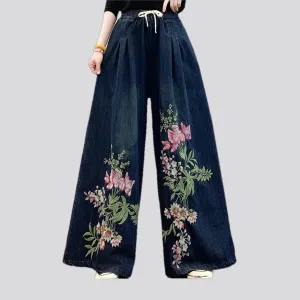 Fashionable medium rise women's denim culottes