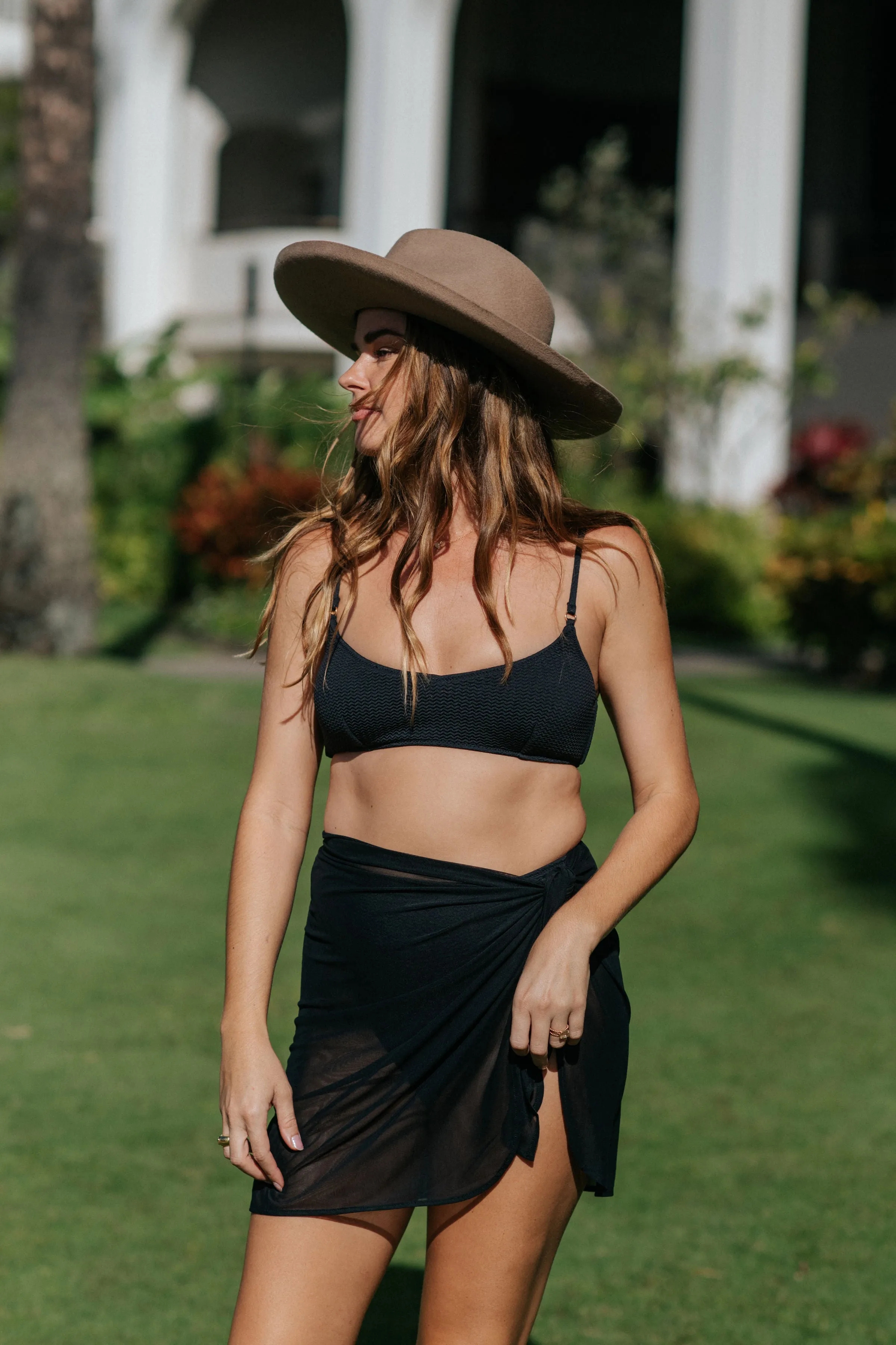 Koy Escape Mini Mesh Sarong