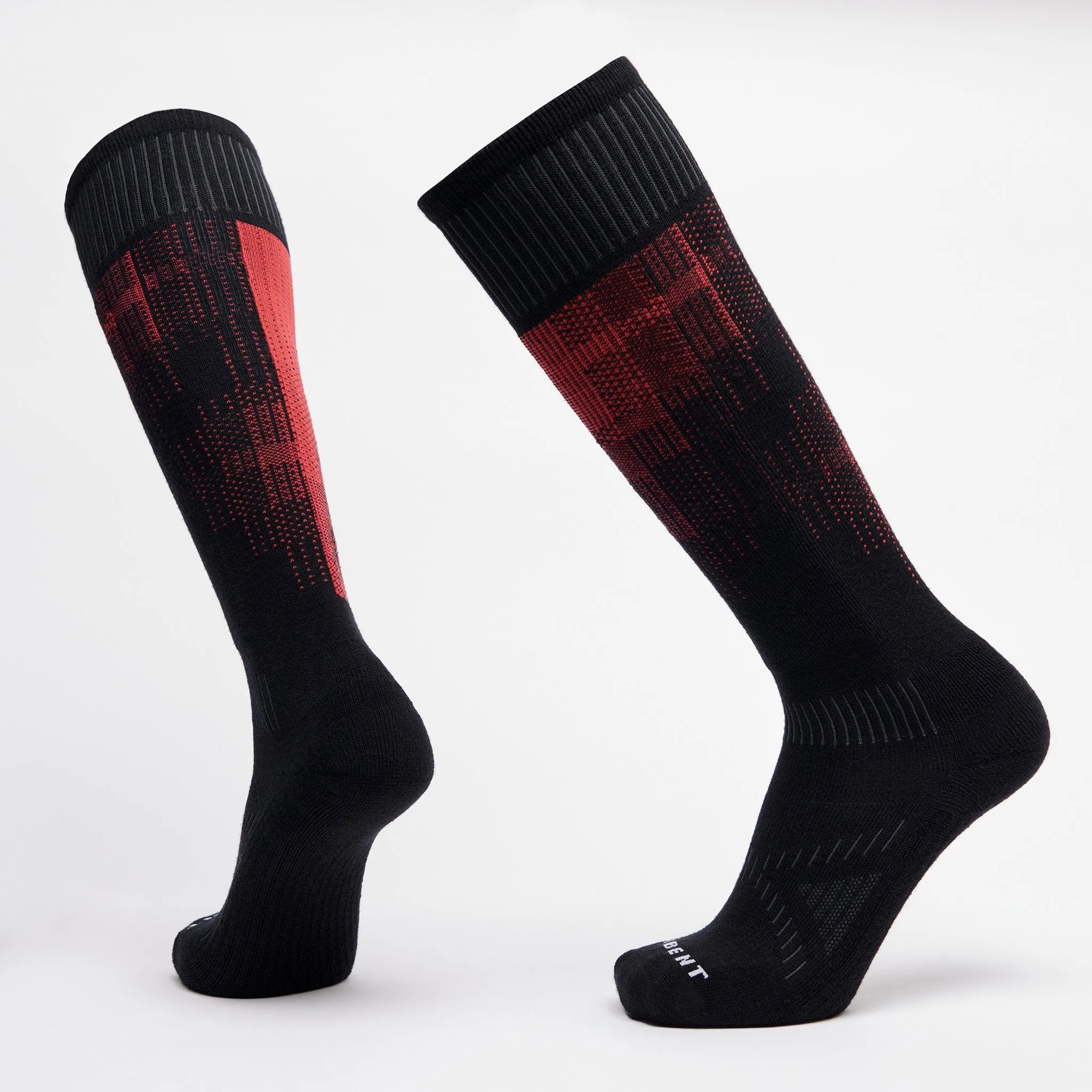 Le Bent Pixel Light Snow Socks Red Storm