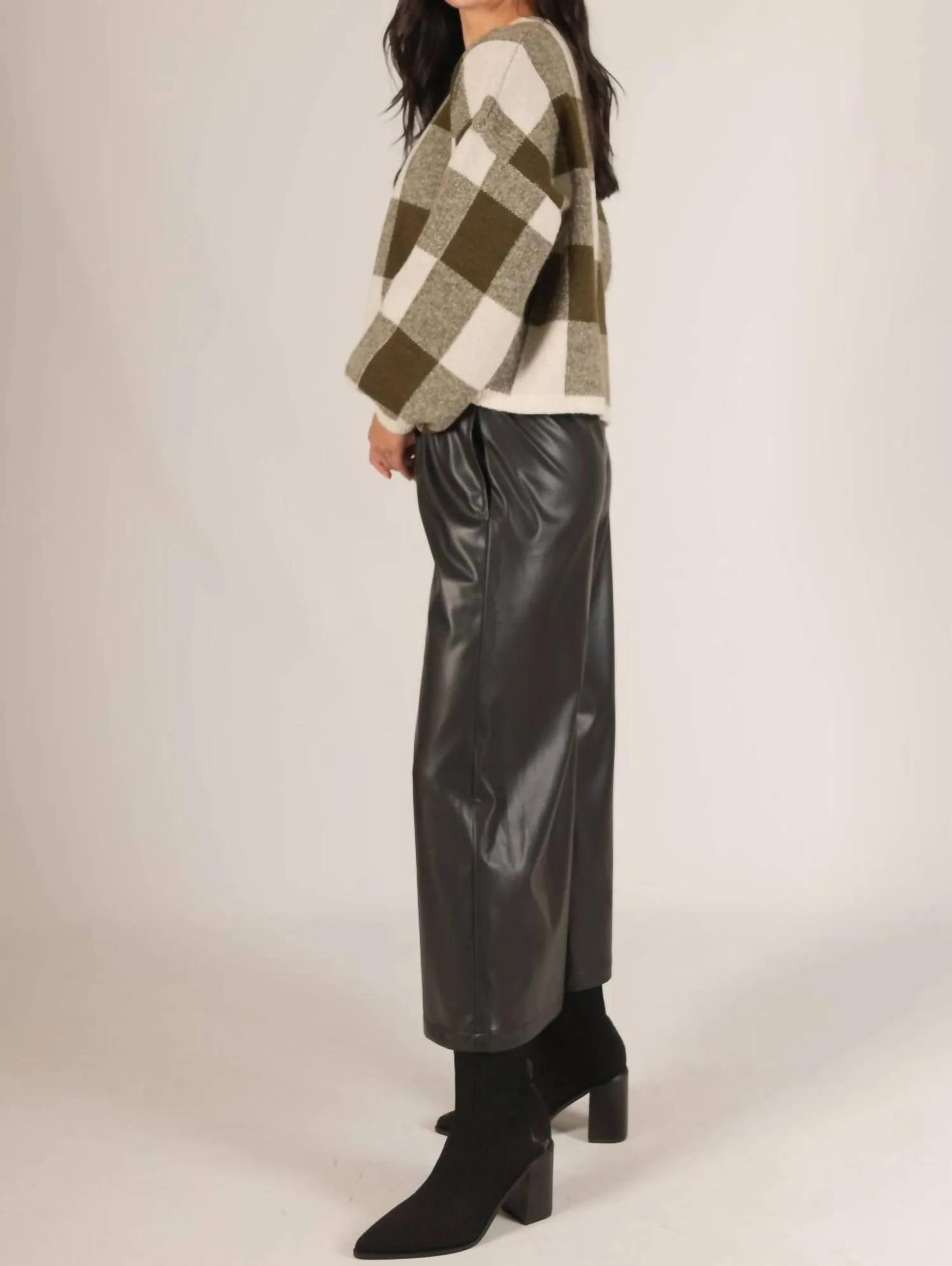 Leather Culotte Pants In Black