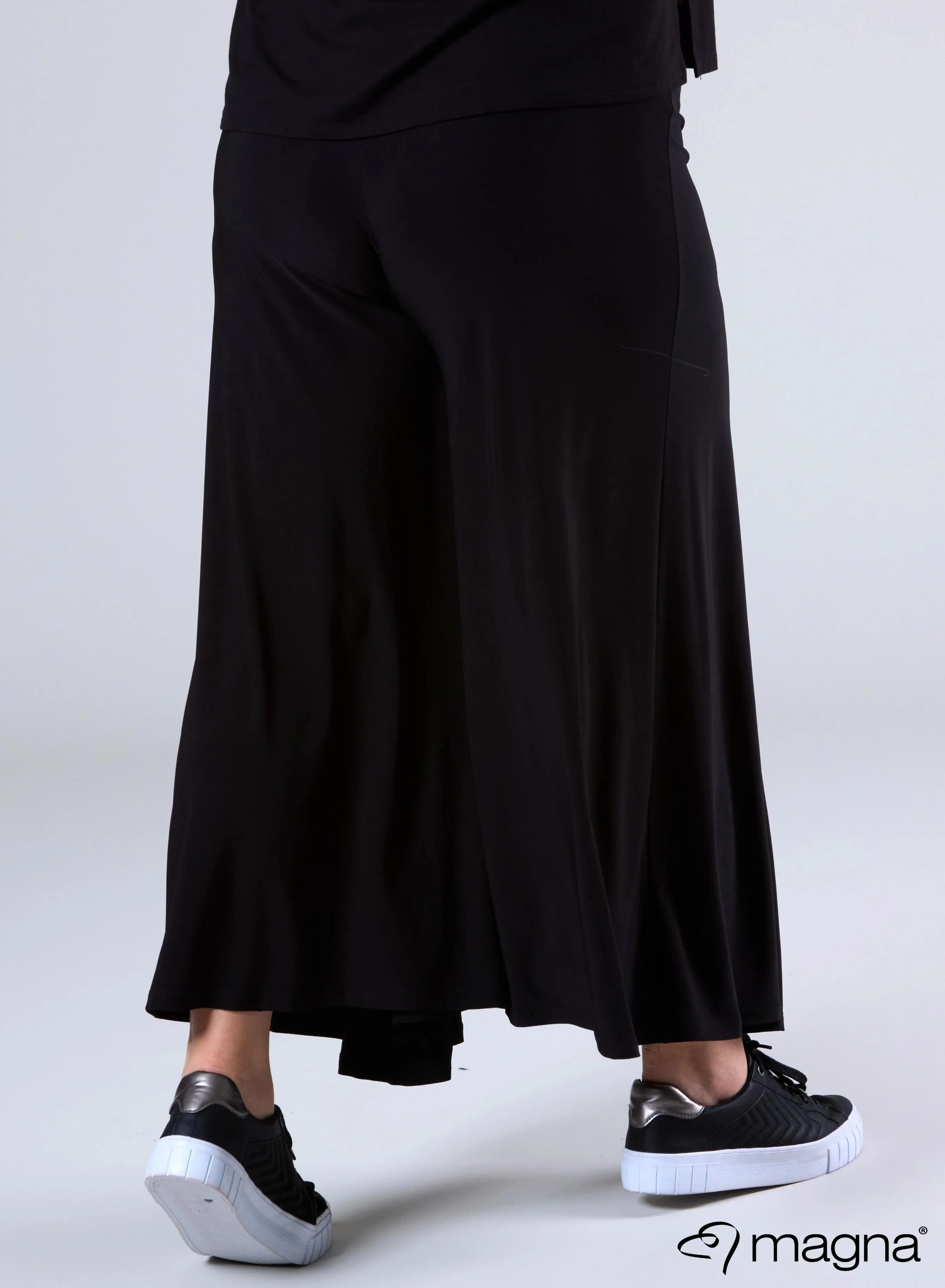 Magna Wide Trouser / Culottes Black