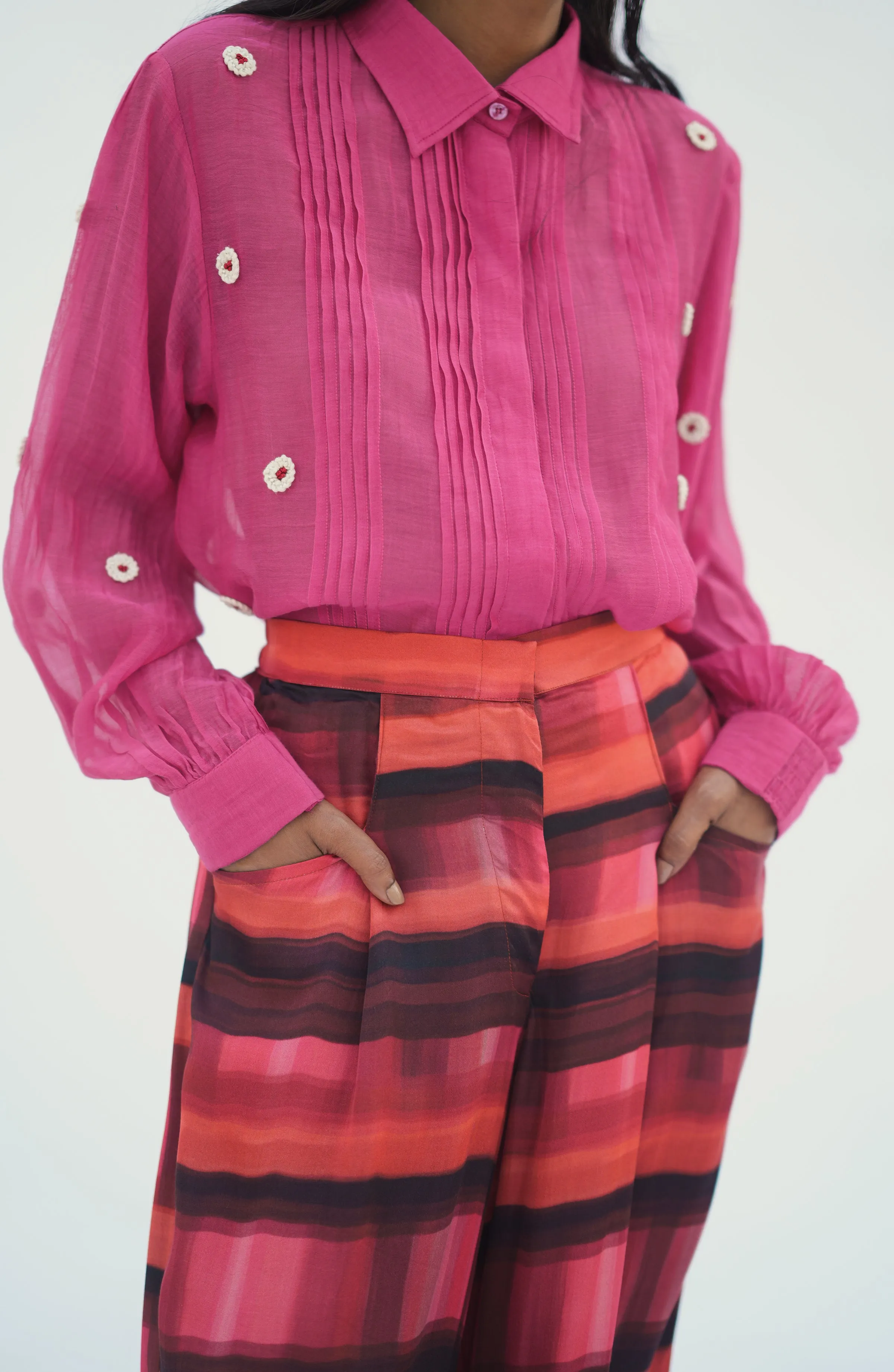 SCARLET PANTS