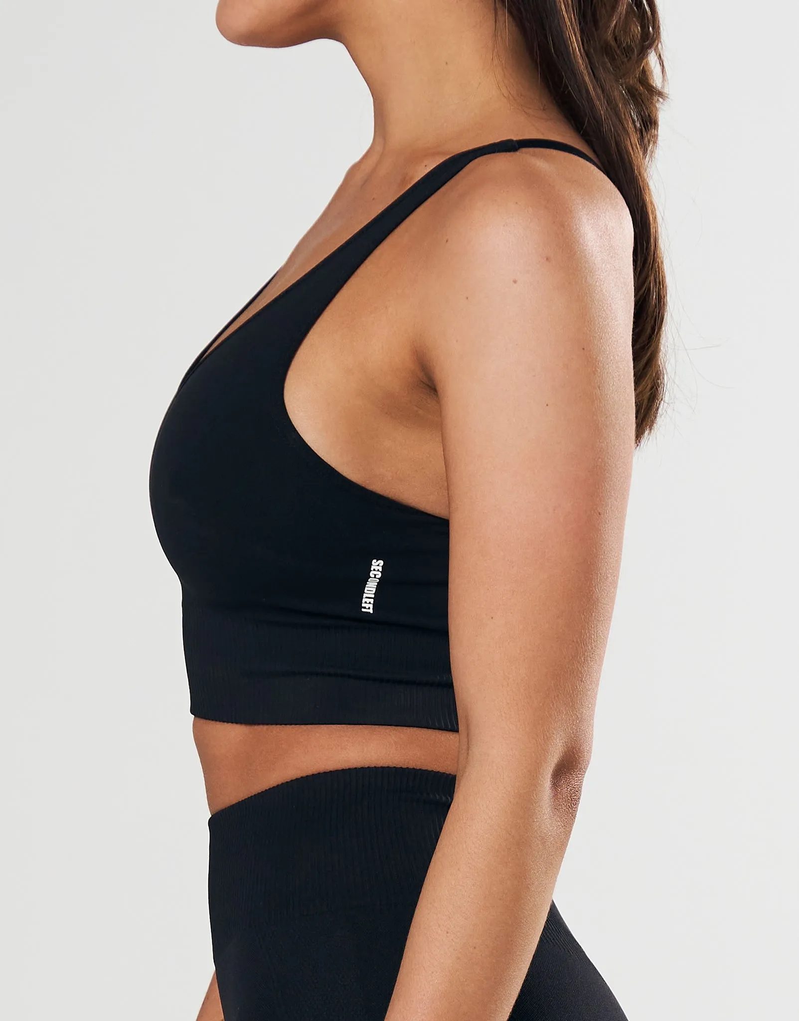 Seamless Strappy Crop - Black
