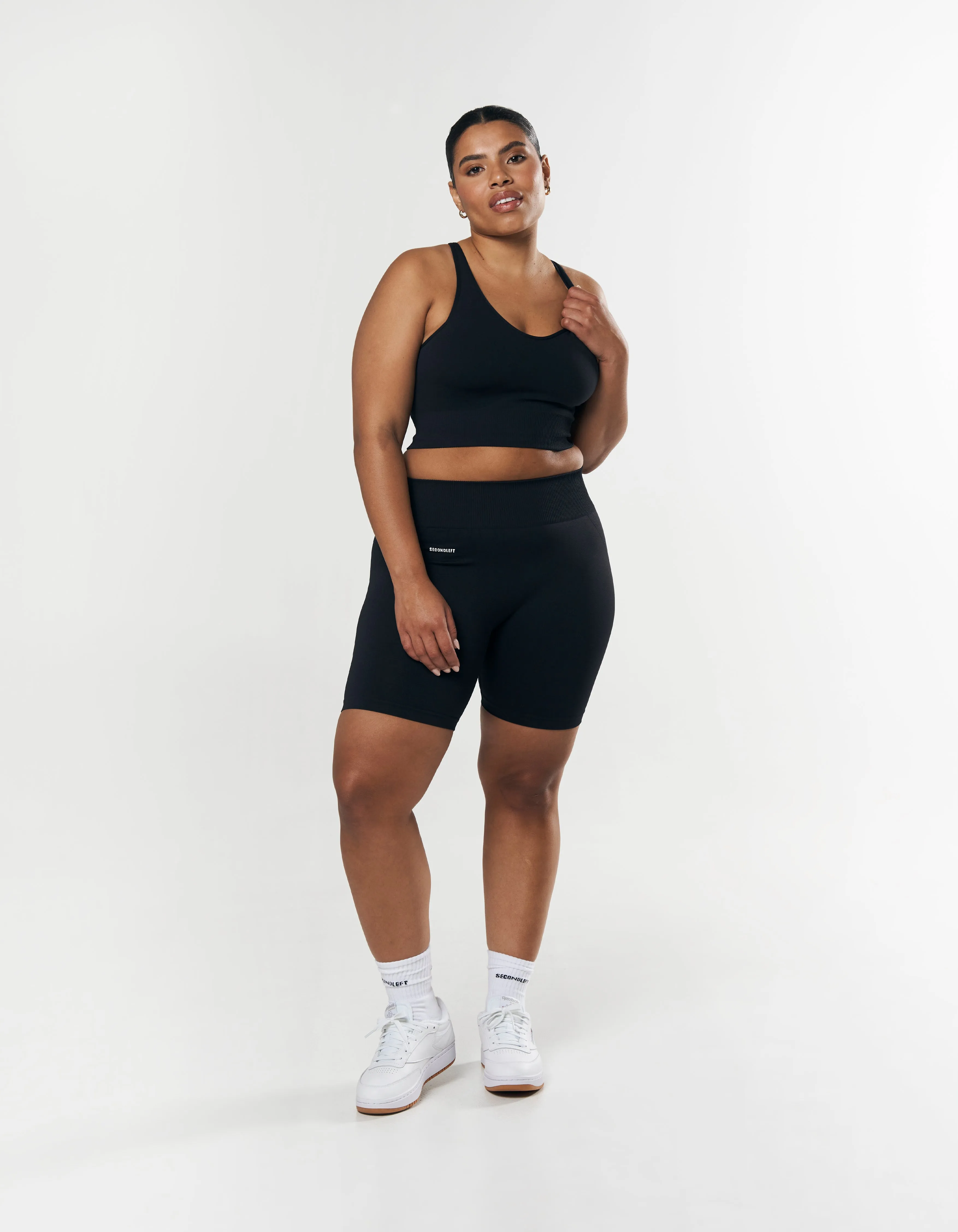 Seamless Strappy Crop - Black