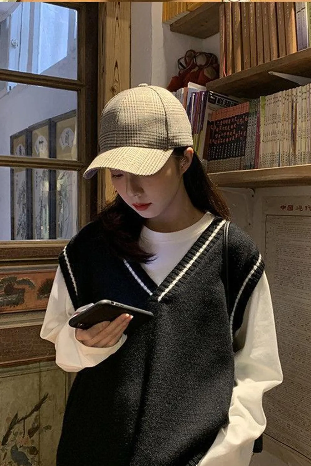 Simple Retro Colors Knitted Vest Sweater
