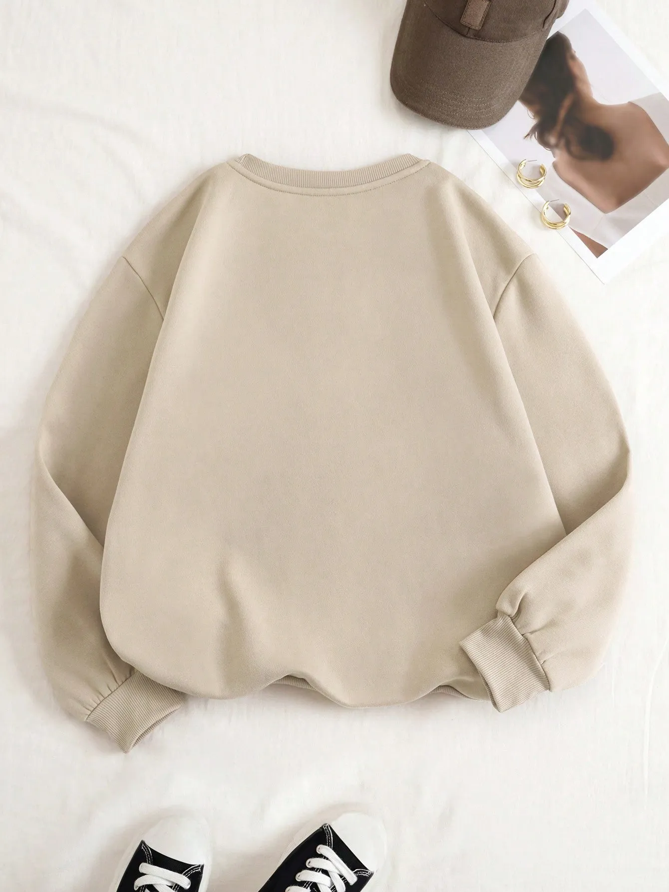 Sudadera INAWLY: Estilo Único en Cherry Vibes
