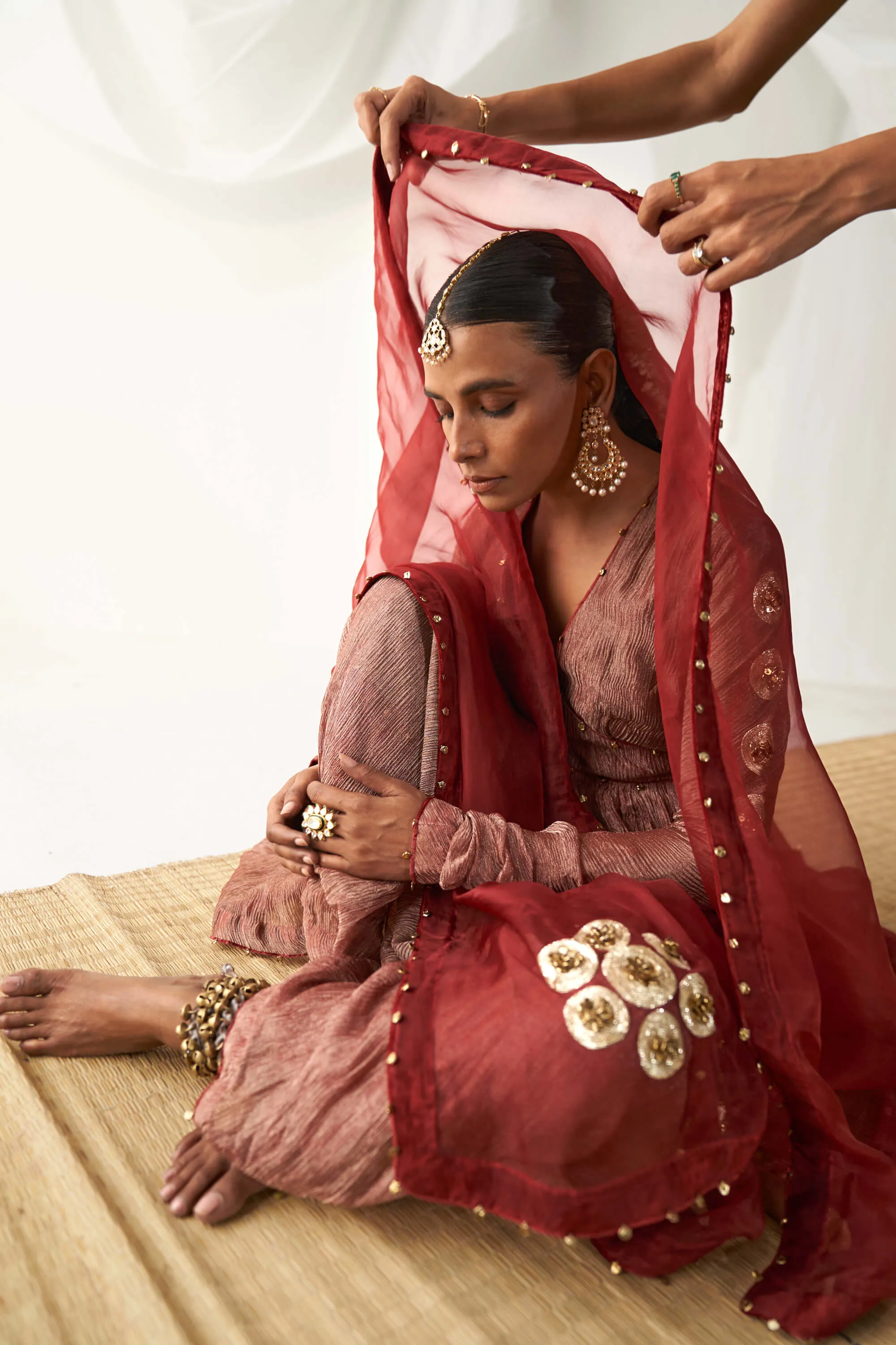 Surkh laal red angrakha set