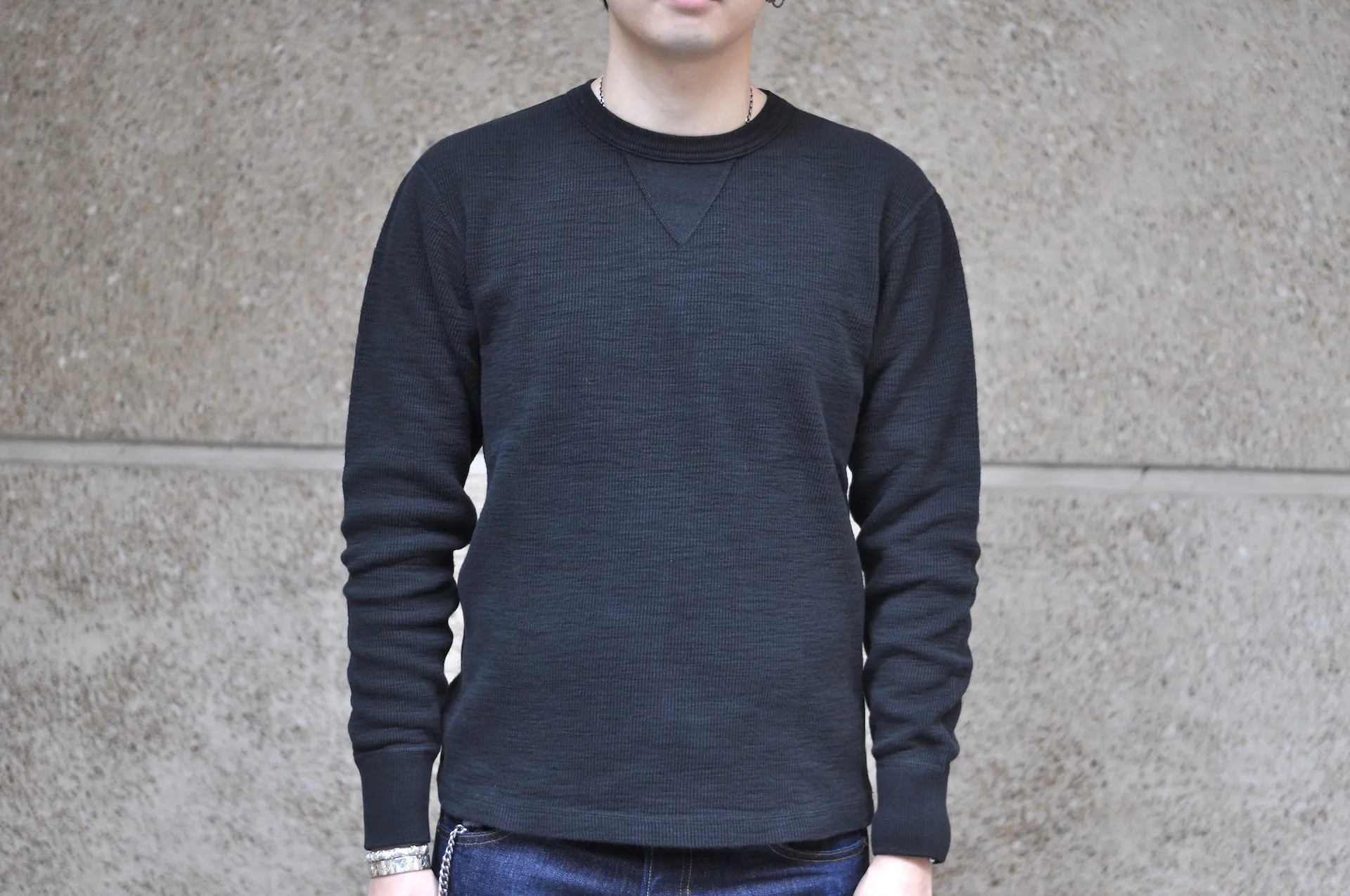 UES 11.8oz Ribbing Thermal Sweatshirt (Solid Black)