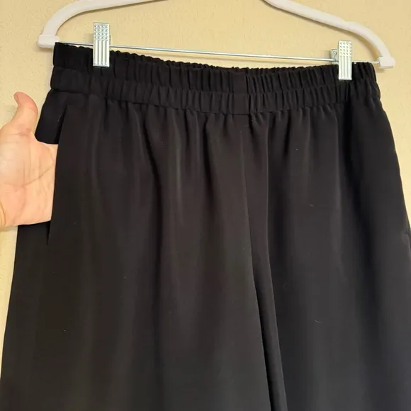 Vince Black Elastic Waist Culottes Wide Leg Gaucho Shorts Size M