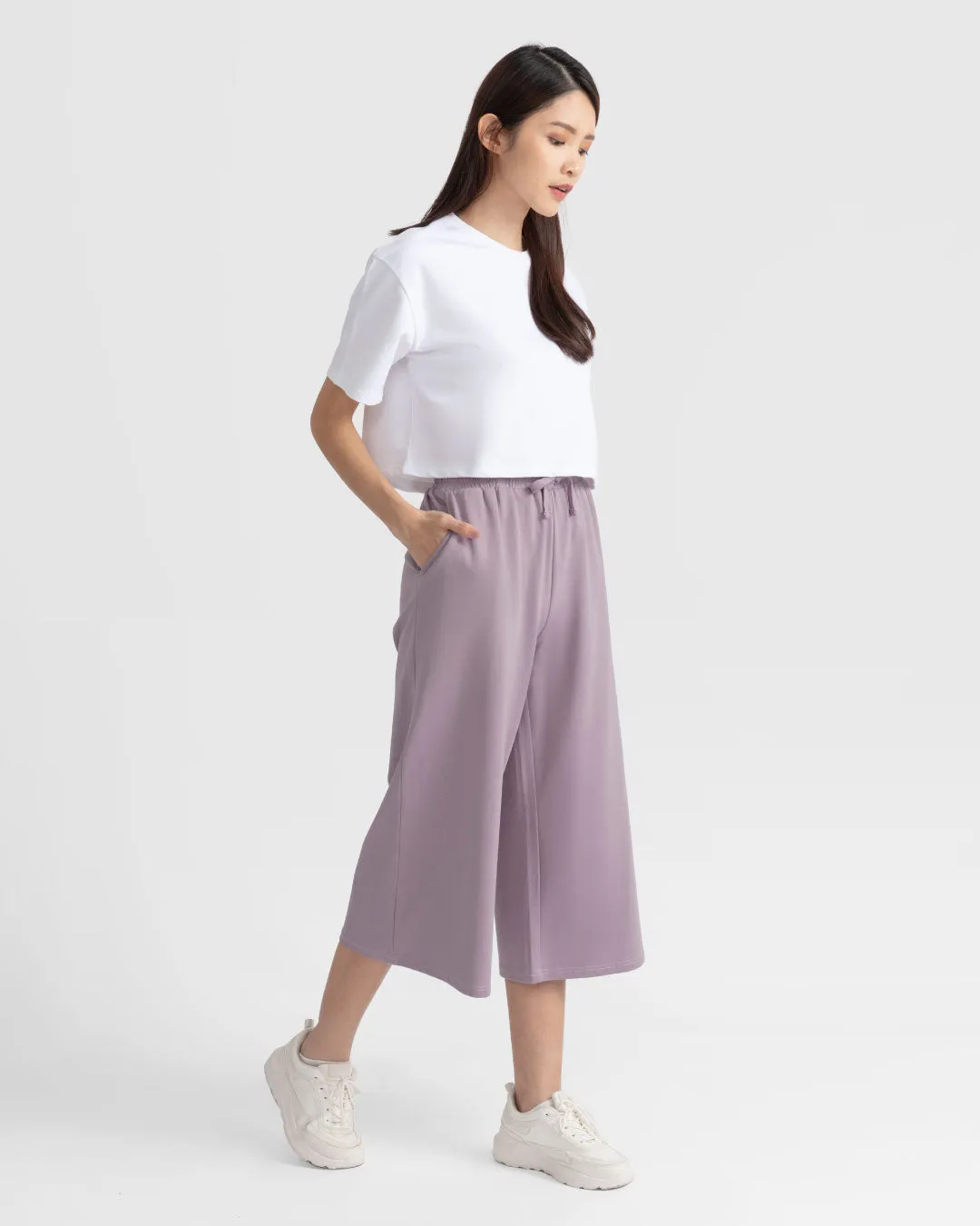 Women Cropped Wide Leg Sweatpants