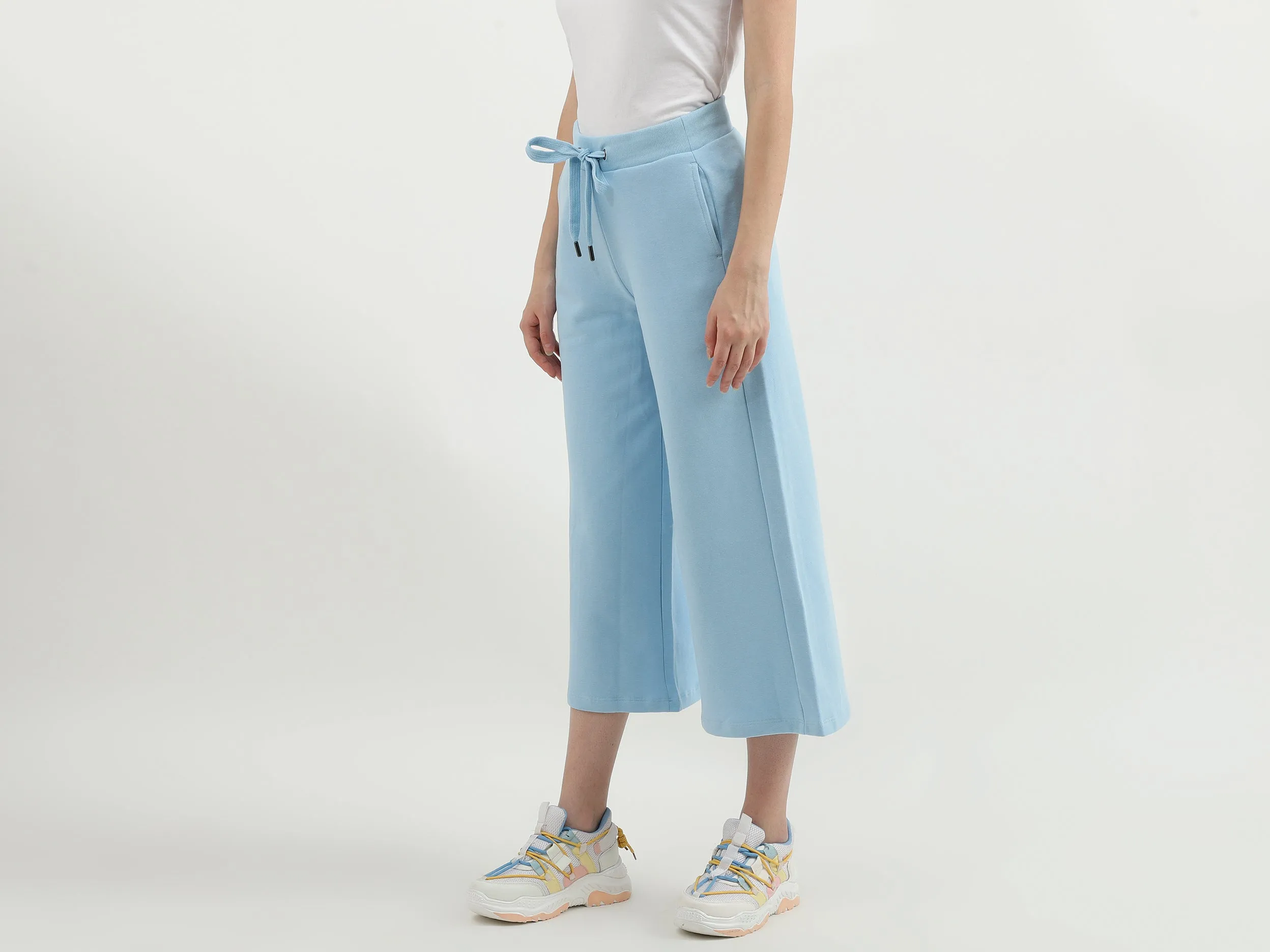 Women Solid Wide Leg Culottes