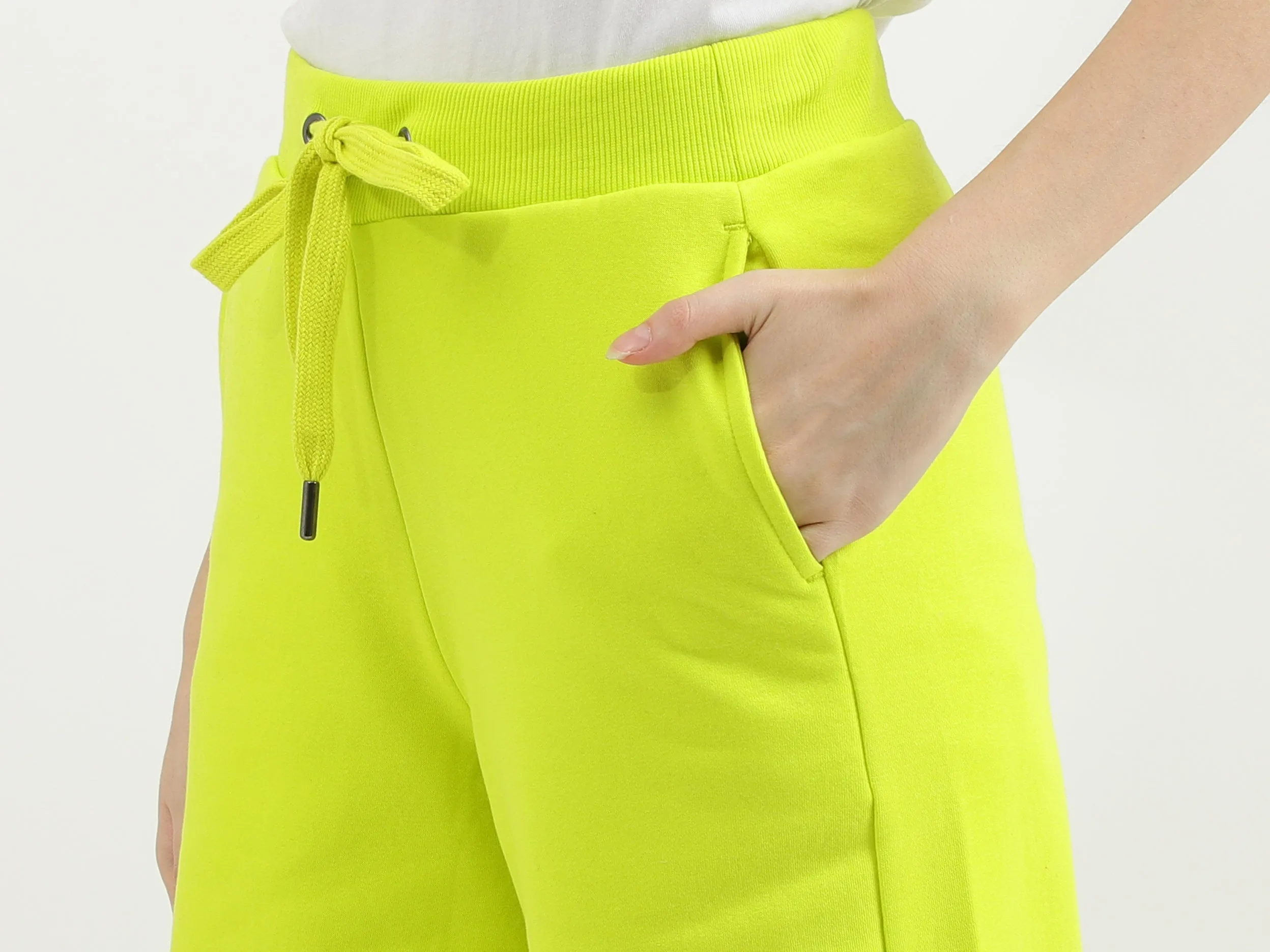 Women Solid Wide Leg Culottes