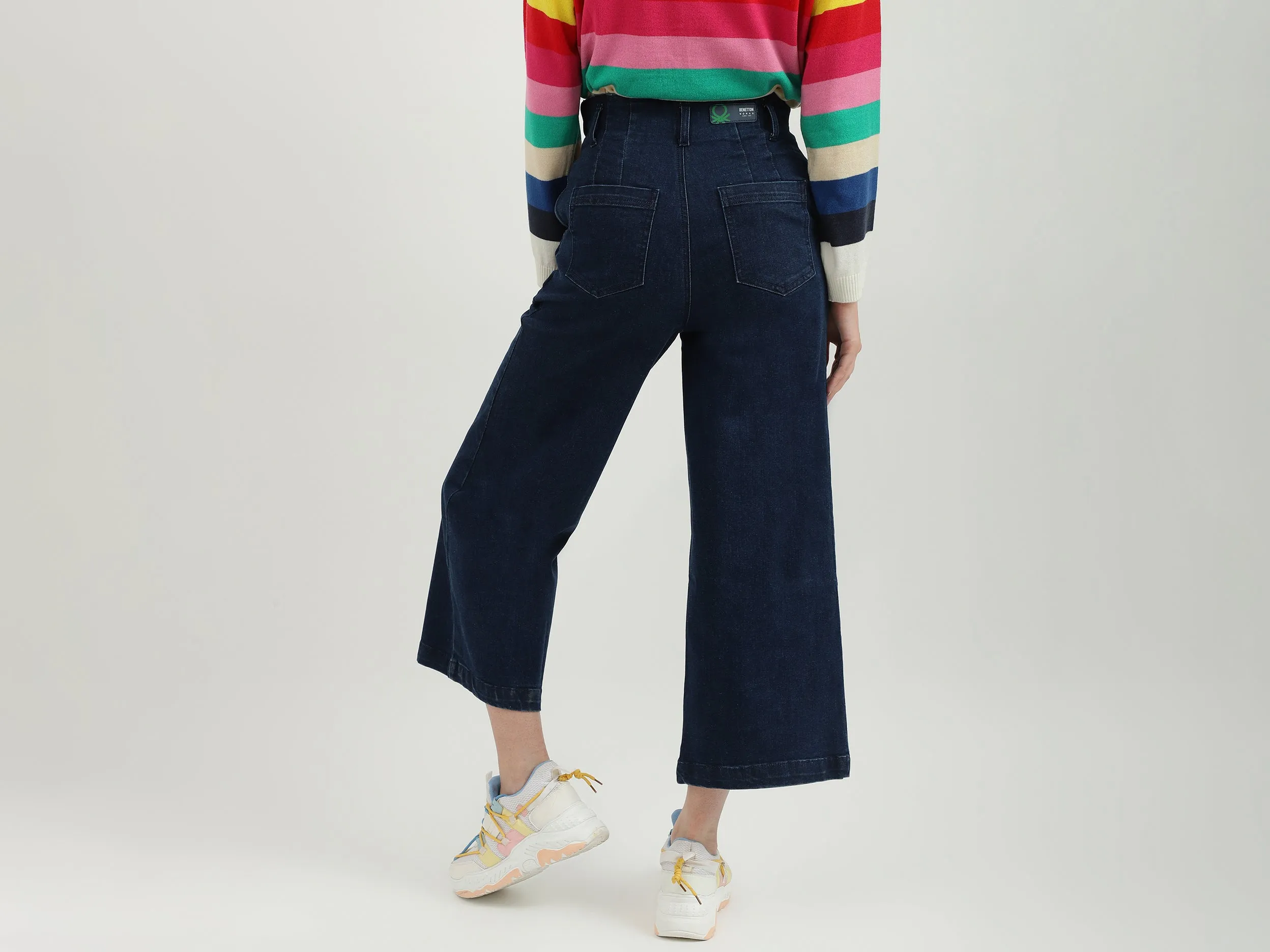 Women Solid Wide Leg Culottes