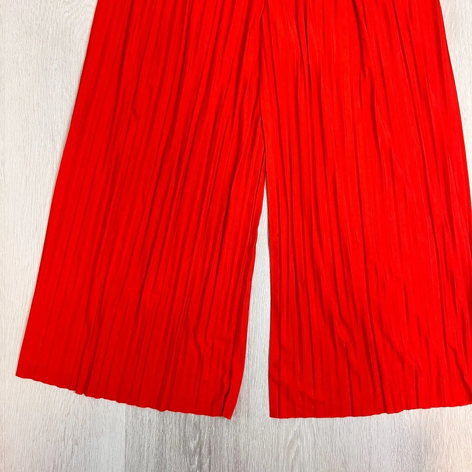 ZARA Womens Wide Leg Pleated Pants Culottes Size Large